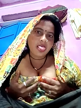 Snapshot of Hot_komal1 chatting on November 26, 2025, 9:15 pm Hot komal1 online show from November 26, 2025, 9:15 pm