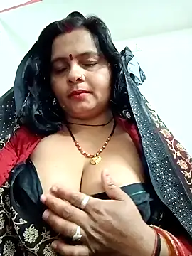 Hot komal1 online show from February 26, 2026, 8:42 pm