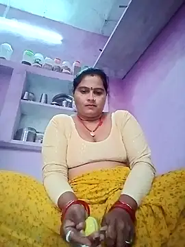 Snapshot of Hot_komal1 chatting on November 3, 2025, 12:20 pm Hot komal1 online show from November 3, 2025, 12:20 pm