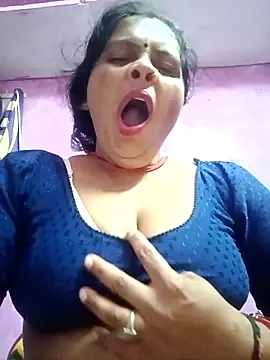 Snapshot of Hot_komal1 chatting on November 5, 2025, 8:12 pm Hot komal1 online show from November 5, 2025, 8:12 pm