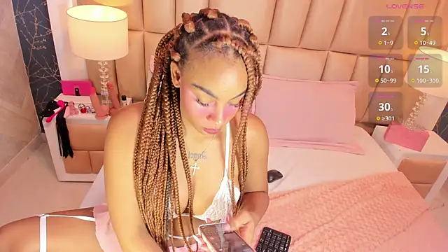 Snapshot of Sofia_Stanley chatting on July 16, 2026, 4:31 am Sofia Stanley online show from July 16, 2026, 4:31 am