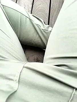 cute boy teacher 001 online show from June 14, 2026, 7:09 am
