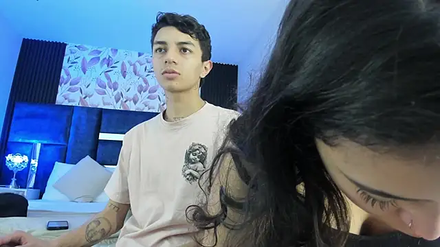 NickandAbby  online show from February 18, 2026, 7:32 pm