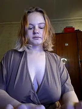 SlipperSherry online show from September 28, 2025, 9:49 am