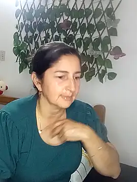 Snapshot of Victorya_suger chatting on October 3, 2025, 1:42 am Victorya suger online show from October 3, 2025, 1:42 am