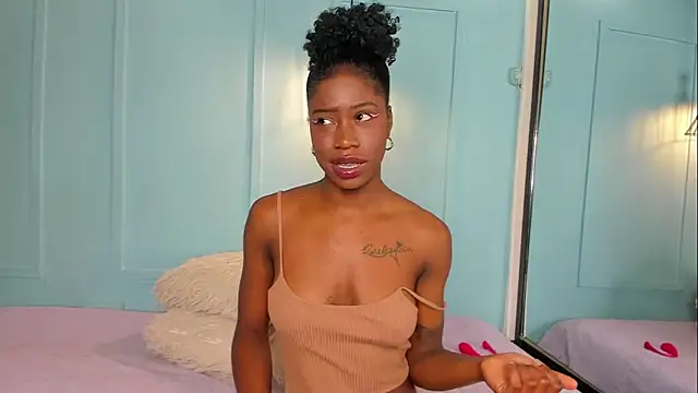 Snapshot of MichellePose chatting on November 13, 2025, 12:42 pm MichellePose online show from November 13, 2025, 12:42 pm