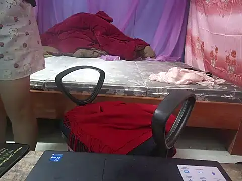 Xue weng online show from March 25, 2026, 10:52 pm