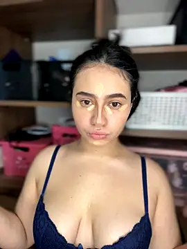 Sophi dee1 online show from November 6, 2025, 11:53 pm