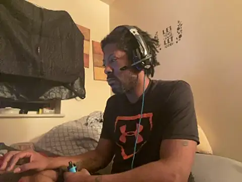 viceutk1 online show from February 21, 2026, 10:39 am