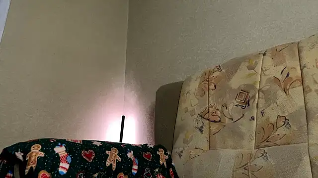 Marinpeach online show from May 18, 2026, 4:23 pm