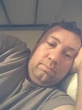 Snapshot of Batuhan3563 chatting on November 18, 2025, 4:43 pm Batuhan3563 online show from November 18, 2025, 4:43 pm