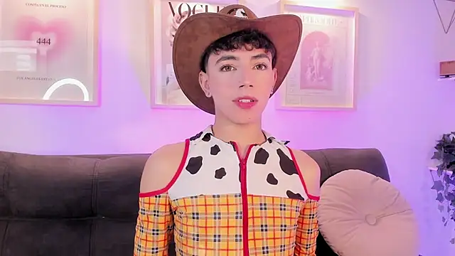 Snapshot of evan_voss chatting on November 14, 2025, 3:15 pm evan voss online show from November 14, 2025, 3:15 pm