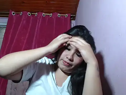 nina kisslove online show from September 8, 2025, 6:51 pm