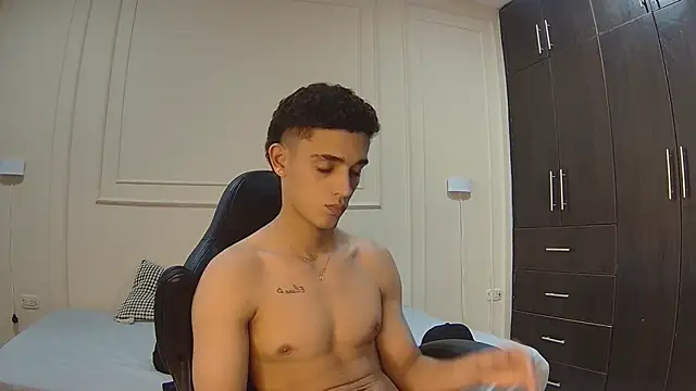 nathan shimmer online show from December 19, 2025, 9:17 pm