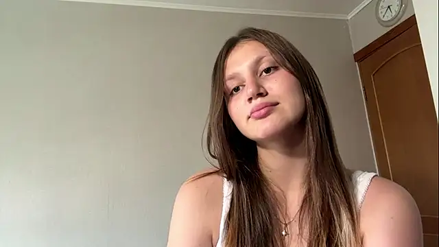 Snapshot of BreeEvett chatting on July 15, 2026, 10:44 am BreeEvett online show from July 15, 2026, 10:44 am