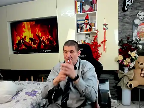 SpartacusDaddy48 online show from March 6, 2026, 7:31 pm