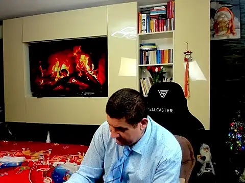 SpartacusDaddy48 online show from February 3, 2026, 9:09 pm