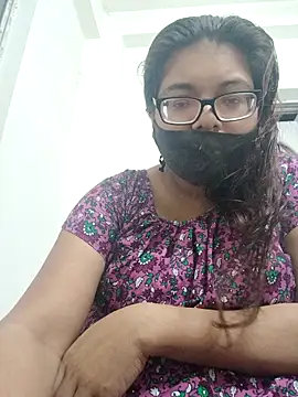 Elie couple143 online show from October 29, 2025, 6:40 pm