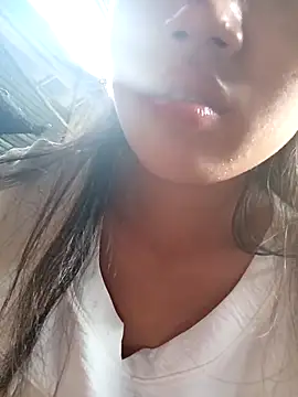 Snapshot of Adsatoh chatting on September 23, 2025, 9:27 am Adsatoh online show from September 23, 2025, 9:27 am