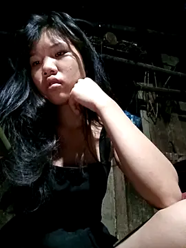 Snapshot of Adsatoh chatting on September 21, 2025, 11:43 pm Adsatoh online show from September 21, 2025, 11:43 pm