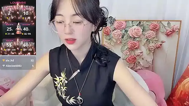 Snapshot of nini_a chatting on June 29, 2026, 11:43 am nini a online show from June 29, 2026, 11:43 am