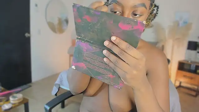 EmaaaBrown  online show from April 18, 2026, 5:54 am