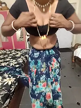 Snapshot of Swapna_kannada chatting on November 13, 2025, 11:52 pm Swapna kannada online show from November 13, 2025, 11:52 pm