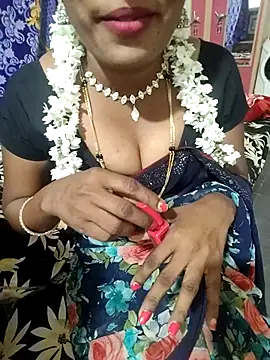 Snapshot of Swapna_kannada chatting on November 22, 2025, 3:33 pm Swapna kannada online show from November 22, 2025, 3:33 pm