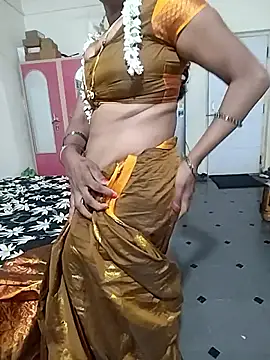 Snapshot of Swapna_kannada chatting on October 25, 2025, 5:35 pm Swapna kannada online show from October 25, 2025, 5:35 pm