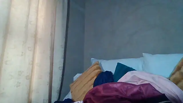 Snapshot of Nicky52 chatting on January 17, 2026, 4:27 am Nicky52 online show from January 17, 2026, 4:27 am