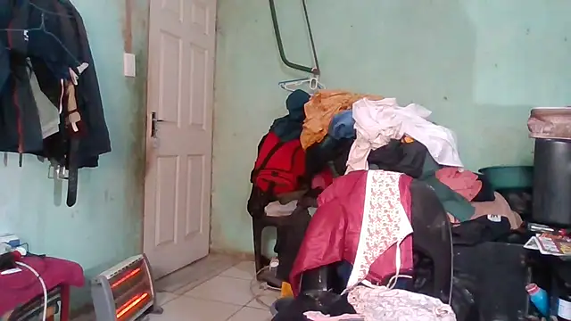 Snapshot of Nicky52 chatting on January 11, 2026, 5:14 am Nicky52 online show from January 11, 2026, 5:14 am