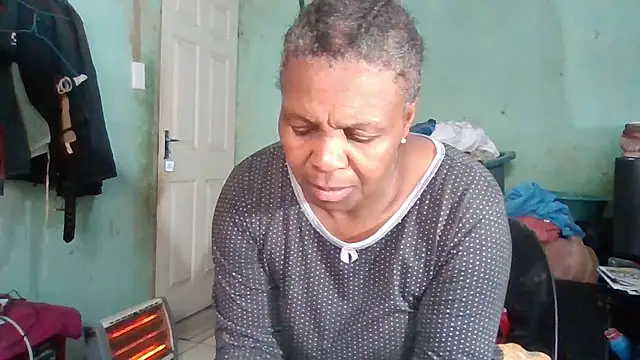 Snapshot of Nicky52 chatting on January 13, 2026, 5:33 am Nicky52 online show from January 13, 2026, 5:33 am