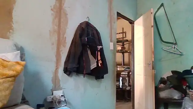 Snapshot of Nicky52 chatting on January 6, 2026, 4:27 am Nicky52 online show from January 6, 2026, 4:27 am