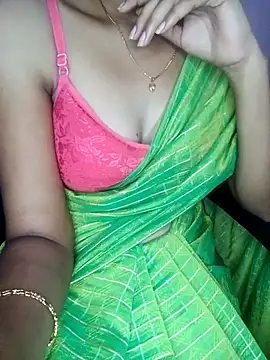 Snapshot of Nidhi_lovely chatting on October 27, 2025, 5:03 pm Nidhi lovely online show from October 27, 2025, 5:03 pm