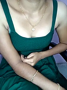 Snapshot of Nidhi_lovely chatting on September 18, 2025, 2:25 am Nidhi lovely online show from September 18, 2025, 2:25 am