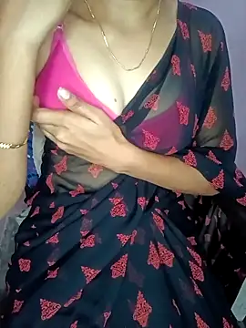 Nidhi lovely online show from March 26, 2026, 3:05 am