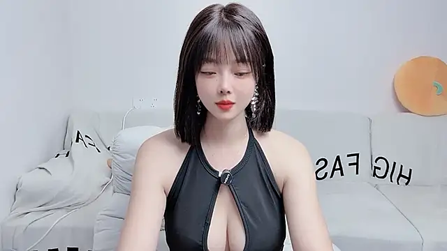 uikyy1 online show from October 23, 2025, 1:37 am