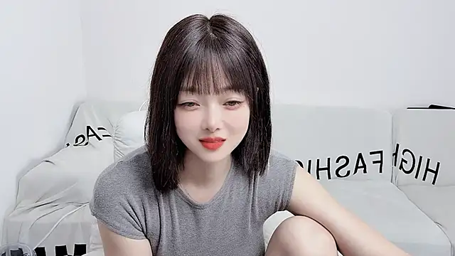 Snapshot of uikyy1 chatting on October 10, 2025, 6:47 am uikyy1 online show from October 10, 2025, 6:47 am