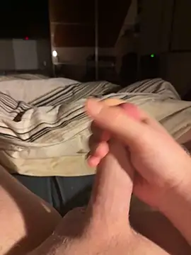 Snapshot of YoungDick004 chatting on November 15, 2025, 4:00 pm YoungDick004 online show from November 15, 2025, 4:00 pm