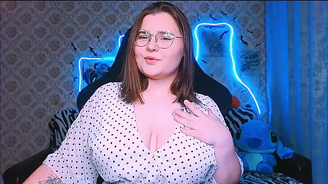 Snapshot of InLoveWithLife26 chatting on October 26, 2025, 6:08 pm InLoveWithLife26 online show from October 26, 2025, 6:08 pm