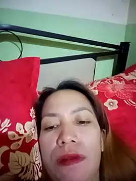 ashley kimxx online show from February 8, 2026, 3:32 pm