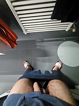 flirt 23 online show from October 30, 2025, 2:25 pm