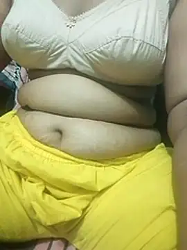 Snapshot of Maria_Mahi chatting on June 24, 2026, 2:15 pm Maria Mahi online show from June 24, 2026, 2:15 pm