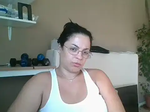 Snapshot of ITALIANASISIXX chatting on July 3, 2026, 6:20 am ITALIANASISIXX online show from July 3, 2026, 6:20 am