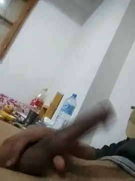 Snapshot of rayane7xx chatting on November 27, 2025, 1:22 pm rayane7xx online show from November 27, 2025, 1:22 pm