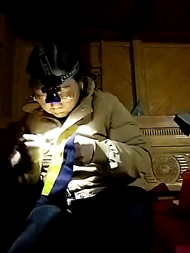 Lai005 online show from December 21, 2025, 12:51 pm