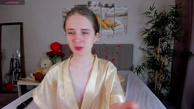 Camilla Kelly online show from February 17, 2026, 1:25 am