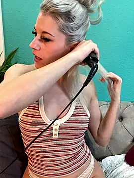 TheRealJessyLey online show from January 13, 2026, 6:28 am