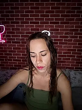 Snapshot of HotGinger66 chatting on November 9, 2025, 1:04 pm HotGinger66 online show from November 9, 2025, 1:04 pm