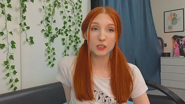 Olivia Rid  online show from November 17, 2025, 7:07 pm